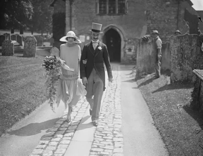 Framed Print : Mayor of Maidstone Weds The marriage took place at Boxley Parish Church of Mr Hugh Framed Print : Mayor of Maidstone Weds The marriage took place at Boxley Parish Church of Mr Hugh