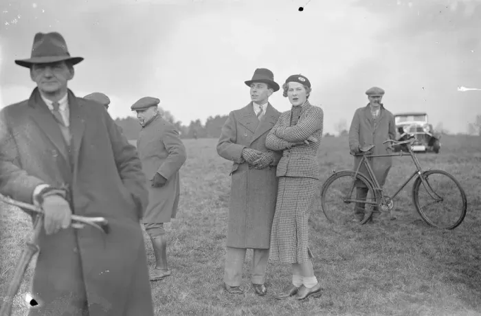 Framed Print : Meet of the Warwickshire hunt at Upton House Mr Peter Adams and Miss Vivian Baker 1932 Framed Print : Meet of the Warwickshire hunt at Upton House Mr Peter Adams and Miss Vivian Baker 1932