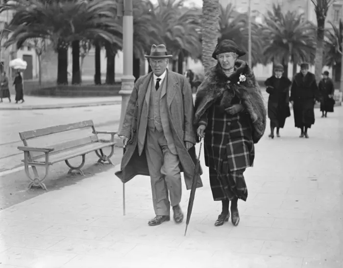Framed Print : Menton Mr and Mrs Tulloch March 1925 Framed Print : Menton Mr and Mrs Tulloch March 1925