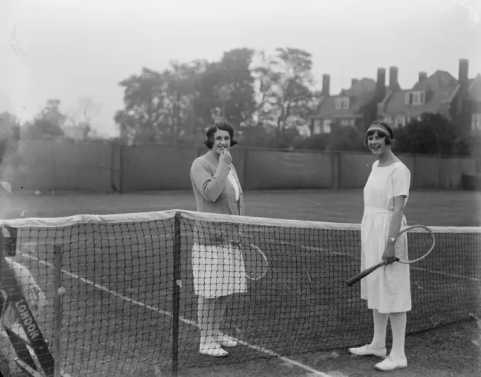 Framed Print : Middlesex Lawn Tennis Championship at Chiswick Park Miss W Saunders and Miss P Saunders Framed Print : Middlesex Lawn Tennis Championship at Chiswick Park Miss W Saunders and Miss P Saunders