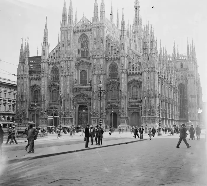 Framed Print : Milan Cathedral February 1925 Framed Print : Milan Cathedral February 1925