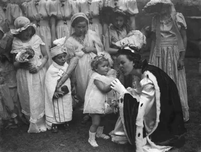 Framed Print : Miss Capp at the Erith fete 1939 Framed Print : Miss Capp at the Erith fete 1939