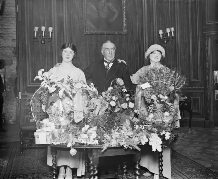 Framed Print : Miss Isabel Jay in play she wrote herself, joined by husband and daughter on her Framed Print : Miss Isabel Jay in play she wrote herself, joined by husband and daughter on her