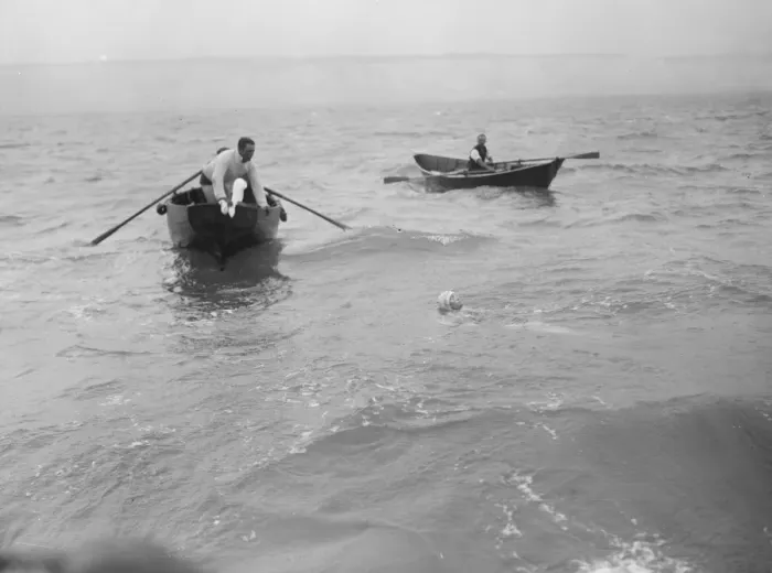 Framed Print : Miss MacLennan gives up attempt to swim channel after 25 hours in water. Miss MacLennan Framed Print : Miss MacLennan gives up attempt to swim channel after 25 hours in water. Miss MacLennan