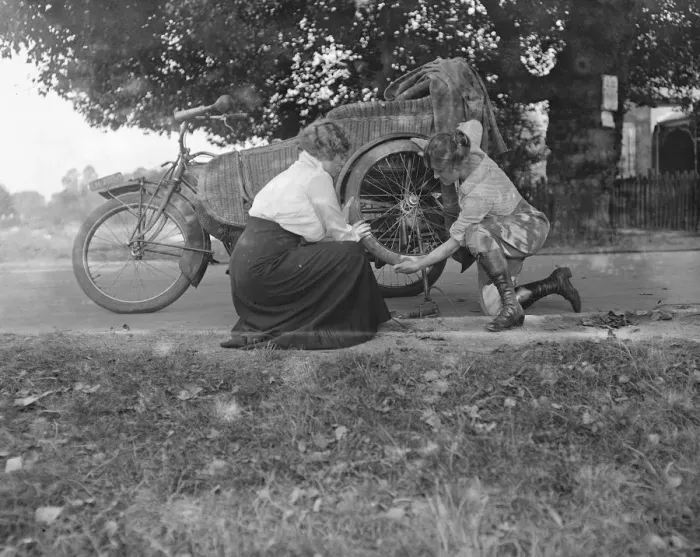 Framed Print : Miss Sybll Arundale and Miss Betty Fairfax out for a motor cycle trip Putting Framed Print : Miss Sybll Arundale and Miss Betty Fairfax out for a motor cycle trip Putting