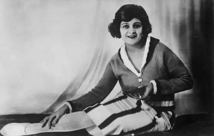 Framed Print : Mlle Lili Damita, the Continental film star. 20 December 1926 Framed Print : Mlle Lili Damita, the Continental film star. 20 December 1926