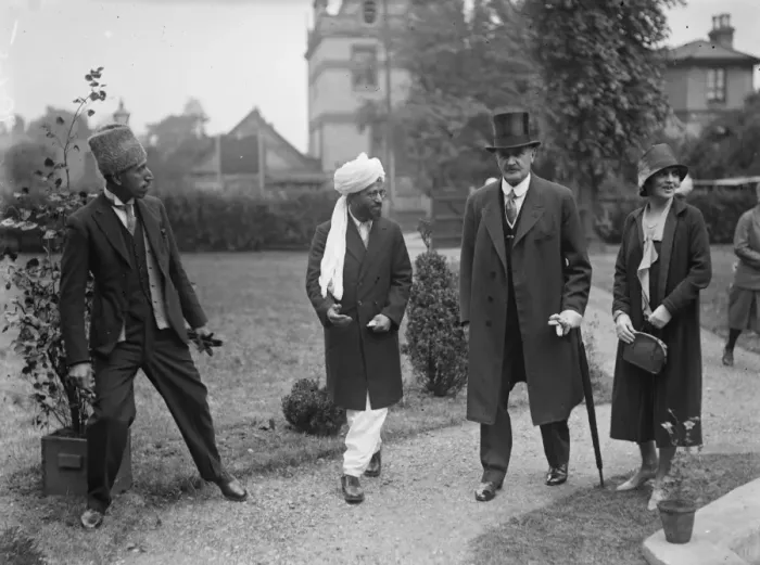 Framed Print : Moslem garden party festival at the London Mosque. Field Marshal Viscount Allenby Framed Print : Moslem garden party festival at the London Mosque. Field Marshal Viscount Allenby
