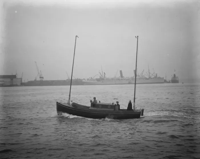 Framed Print : Mother motor boats for liner lifeboats Mother, motorboats for liners lifeboats Framed Print : Mother motor boats for liner lifeboats Mother, motorboats for liners lifeboats