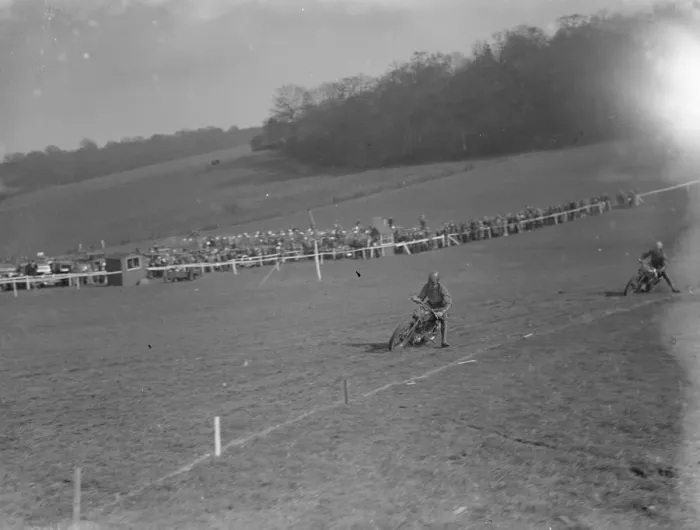 Framed Print : Motor cycling races at Brands Hatch. Scramblers take the bend. 1936 Framed Print : Motor cycling races at Brands Hatch. Scramblers take the bend. 1936