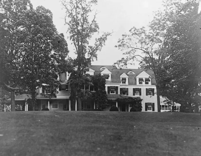 Framed Print : Where the Mountbatten jewels were reported stolen. The home of Js Cosden at Port Washington Framed Print : Where the Mountbatten jewels were reported stolen. The home of Js Cosden at Port Washington