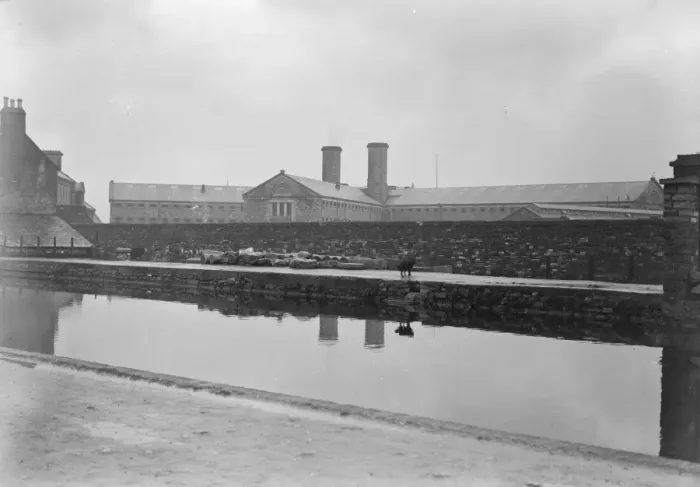 Framed Print : Mountjoy Prison. Dublin. 1920