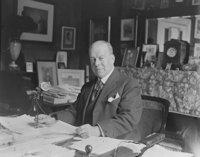 Framed Print : Mr Bernard Abinger, well known sporting solicitor, who is writing a book of reminiscences Framed Print : Mr Bernard Abinger, well known sporting solicitor, who is writing a book of reminiscences