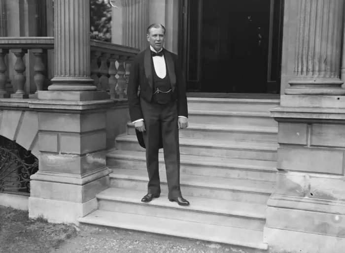 Framed Print : Mr Booth Butler at Gifford House, Roehampton. 17 May 1923 Framed Print : Mr Booth Butler at Gifford House, Roehampton. 17 May 1923