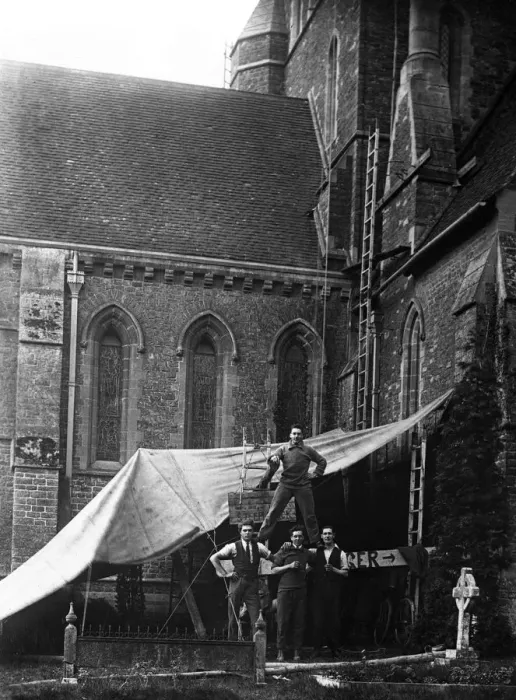 Framed Print : Mr C L Ager, the steeplejack, with his assistants, who were attacked by red ants
