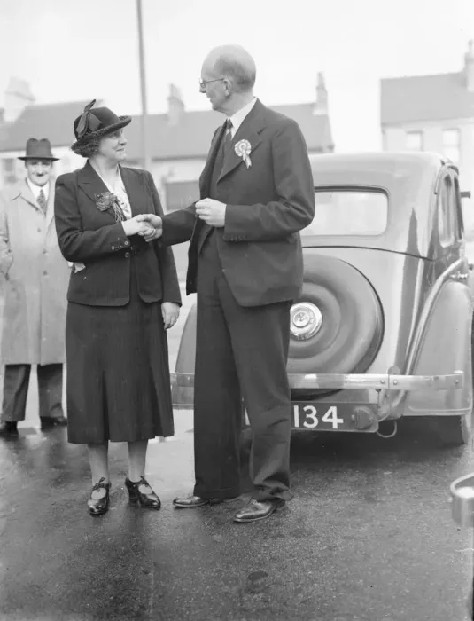 Framed Print : Mr Godfrey Mitchell, Conservative ( National goverment candidate ) and Mrs Janet Framed Print : Mr Godfrey Mitchell, Conservative ( National goverment candidate ) and Mrs Janet