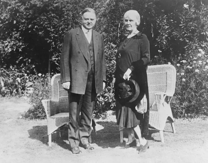 Framed Print : Mr and Mrs Hoover. Herbert Clark Hoover ( August 10 1874 - October 20 1964 ) Lou Henry Hoover Framed Print : Mr and Mrs Hoover. Herbert Clark Hoover ( August 10 1874 - October 20 1964 ) Lou Henry Hoover