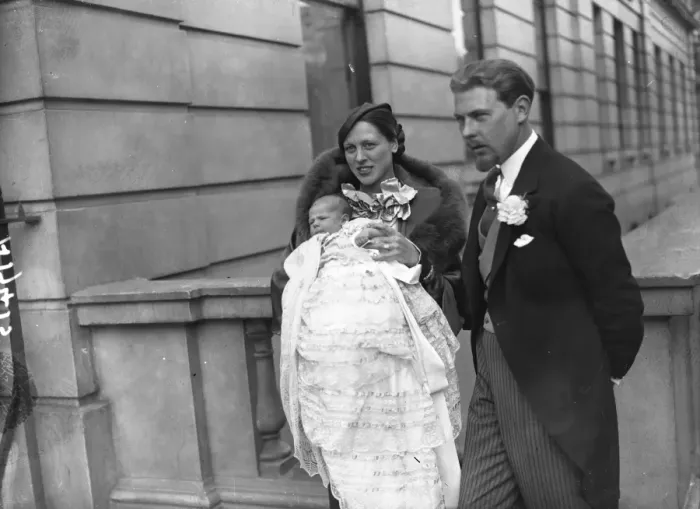 Framed Print : Mr and Mrs Patrick Brunner and their infant daughter after the latters christening Framed Print : Mr and Mrs Patrick Brunner and their infant daughter after the latters christening