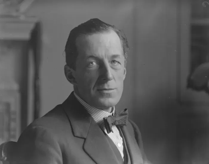 Framed Print : Mr Ralph Knott Designer of London County Hall 15 July 1922