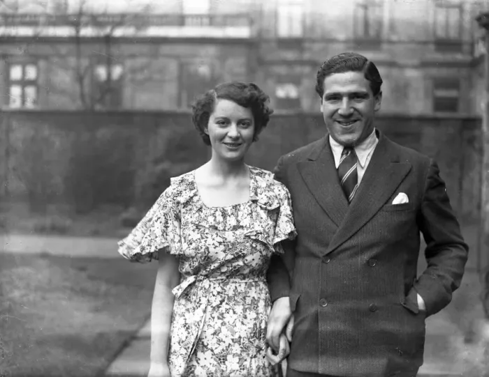 Framed Print : Mr Seligman, youngest son of Sir Charles Seligman the banker, and Miss Meryl Leon Jona Framed Print : Mr Seligman, youngest son of Sir Charles Seligman the banker, and Miss Meryl Leon Jona