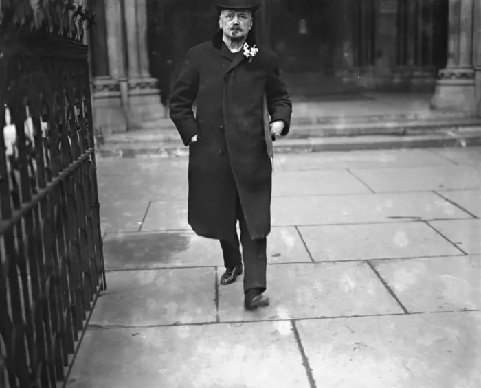 Framed Print : Mr Tozer, chairman of the Music Hall Syndicate Framed Print : Mr Tozer, chairman of the Music Hall Syndicate