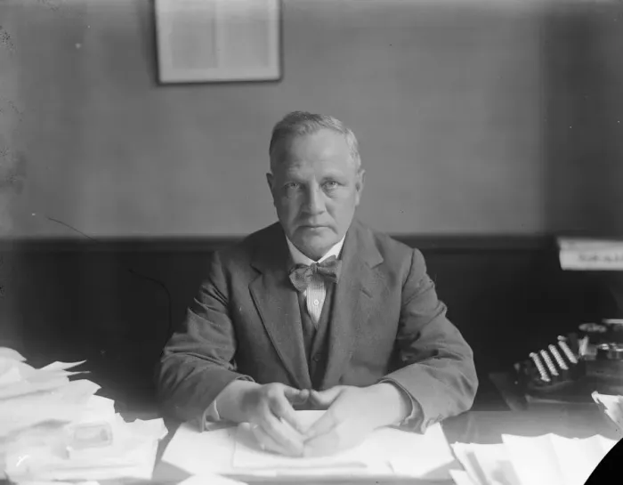 Framed Print : Mr Turnball, Central News staff member. 11 April 1929 Framed Print : Mr Turnball, Central News staff member. 11 April 1929