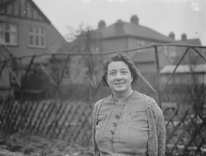 Framed Print : Mrs A Bloice of Hurst Road in Sidcup, Kent. 1939 Framed Print : Mrs A Bloice of Hurst Road in Sidcup, Kent. 1939