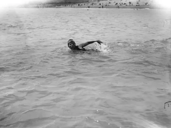Framed Print : Mrs Corson, who is to attempt to swim the channel, training at Dover. 23 August 1926 Framed Print : Mrs Corson, who is to attempt to swim the channel, training at Dover. 23 August 1926