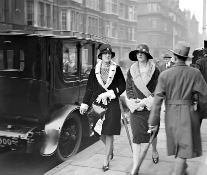 Framed Print : Nall-Cain: Pennyman wedding at St Marks North Audley street. Photo Shows: Miss Sheila Lockie Framed Print : Nall-Cain: Pennyman wedding at St Marks North Audley street. Photo Shows: Miss Sheila Lockie