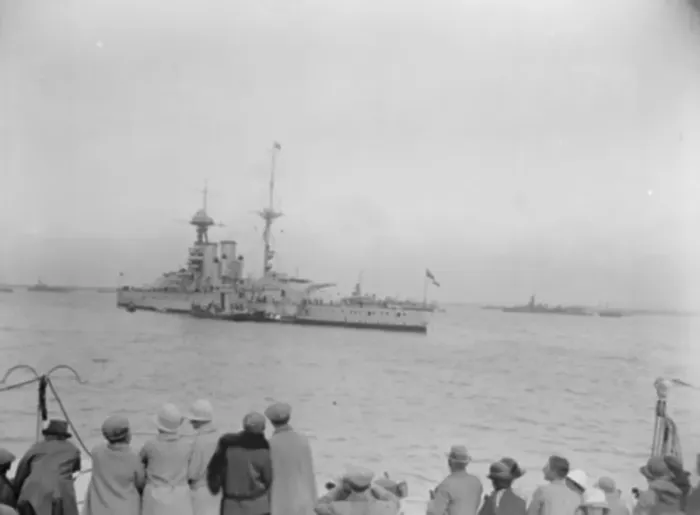 Framed Print : Naval review at Spithead. HMS Queen Elizabeth. 26 July 1924 Framed Print : Naval review at Spithead. HMS Queen Elizabeth. 26 July 1924