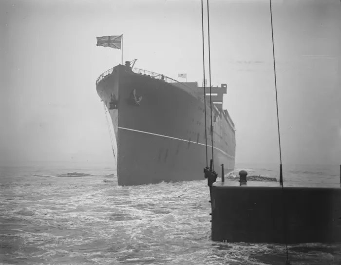 Framed Print : New Cunarder Samaria being launched at Birkenhead The new Cunarder being launched 27th Framed Print : New Cunarder Samaria being launched at Birkenhead The new Cunarder being launched 27th