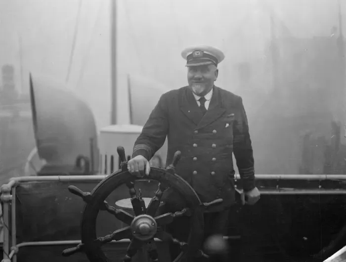 Framed Print : New London luxary pleasure steamer on view. he Royal Eagle, the new Thames Luxury steamer Framed Print : New London luxary pleasure steamer on view. he Royal Eagle, the new Thames Luxury steamer