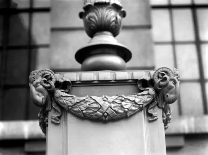 Framed Print : New Port of London Authority Building. The Sculptured Rams heads are notable for their expression