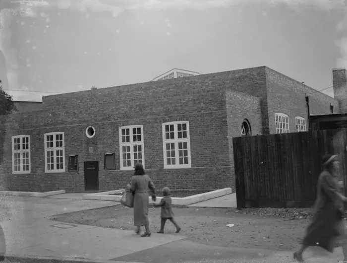 Framed Print : New Post Office sorting office, Lamorbey, Kent. 1 November 1935 Framed Print : New Post Office sorting office, Lamorbey, Kent. 1 November 1935