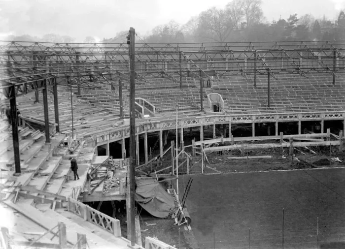 Framed Print : The New Wimbledon tennis courts The building of the new spectator stands Framed Print : The New Wimbledon tennis courts The building of the new spectator stands
