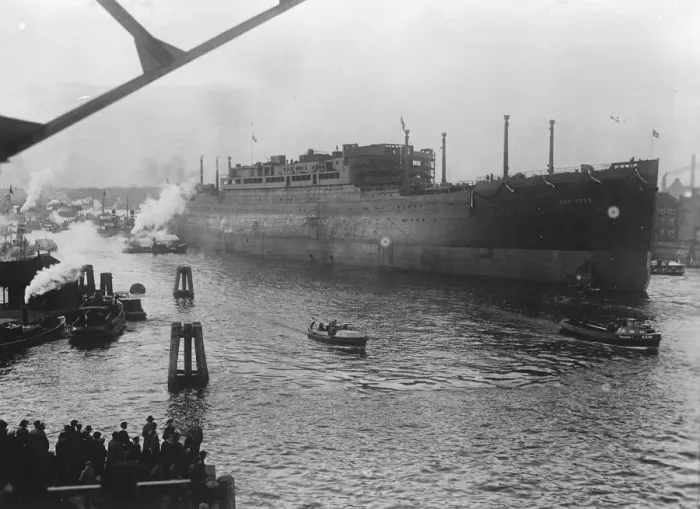 Framed Print : New York liner launched at Hamburg by Mayoress of New York. The vessel photographed after launch Framed Print : New York liner launched at Hamburg by Mayoress of New York. The vessel photographed after launch