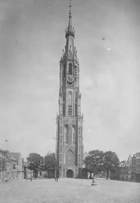 Framed Print : Nieuwe Kerk a landmark Protestant church in Delft, Netherlands. September 1921 Framed Print : Nieuwe Kerk a landmark Protestant church in Delft, Netherlands. September 1921