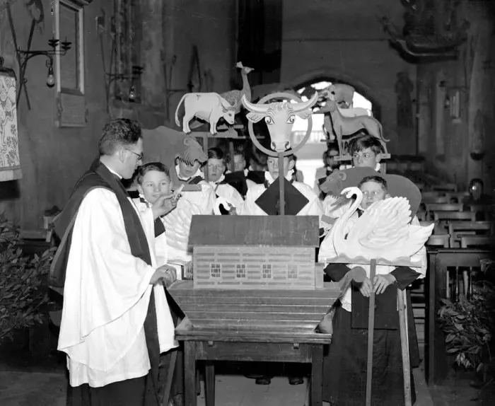 Framed Print : Noahs Ark Sunday at the Heritage Craft School, Chailey 30 January 1937 Framed Print : Noahs Ark Sunday at the Heritage Craft School, Chailey 30 January 1937