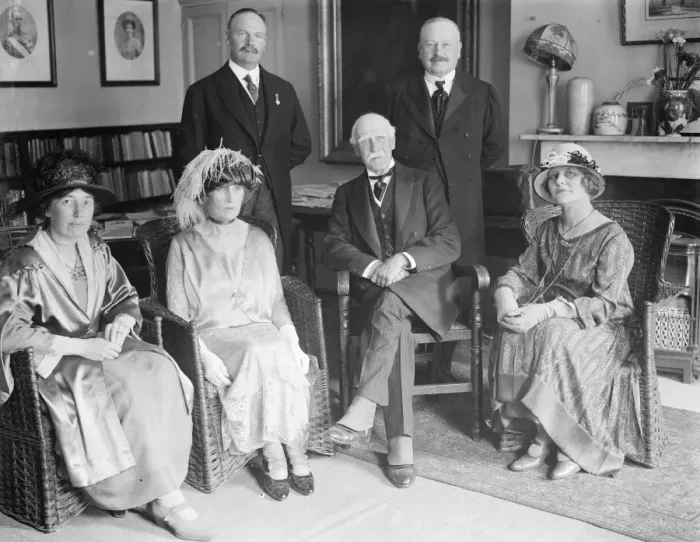 Framed Print : Notable members of British Italian League attend reception of the King and Queen of Italy