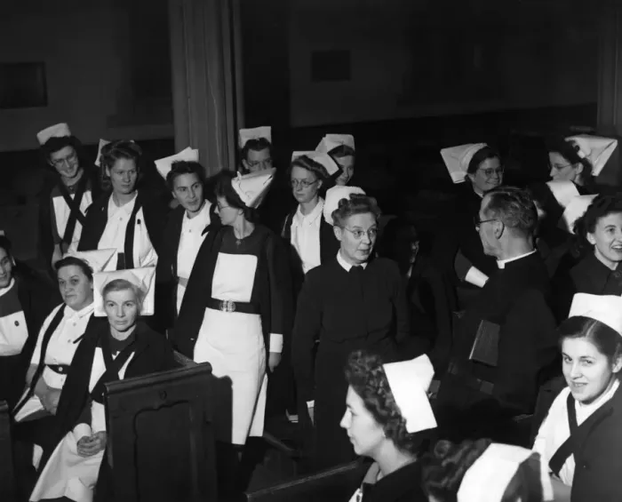 Framed Print : Nurses attending a recruiting service at St Michaels Parish Church, Wilmington, Kent Framed Print : Nurses attending a recruiting service at St Michaels Parish Church, Wilmington, Kent