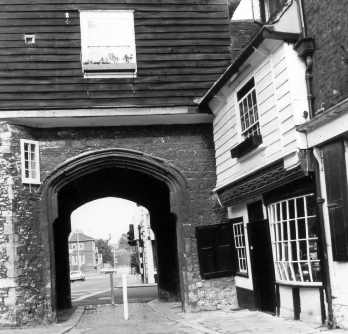 Framed Print : One of the old city gateways in Rochester Kent Framed Print : One of the old city gateways in Rochester Kent
