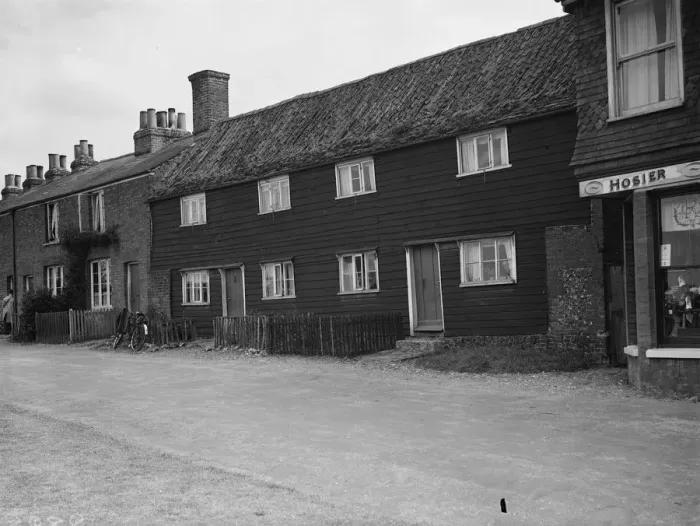 Framed Print : Old cottages in Meopham. 1938