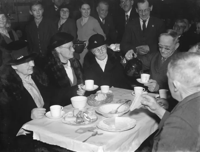 Framed Print : Old folks party in Foots Cray, Kent. 1937