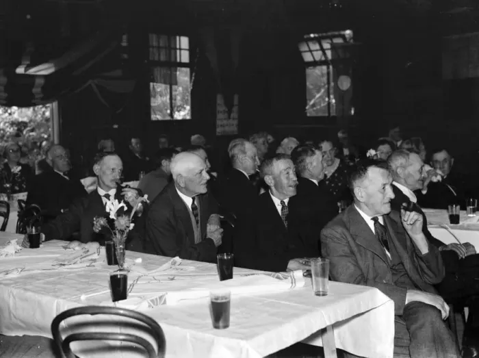 Framed Print : Old folks tea in Stone, Kent. 1937 Framed Print : Old folks tea in Stone, Kent. 1937