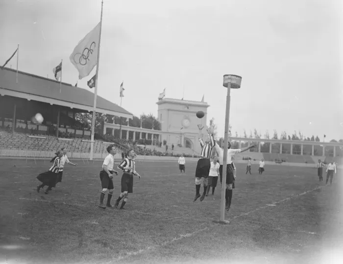Framed Print : Olympic Games at Antwerp Holland gives a demonstration of Korfbal ( Basket Ball