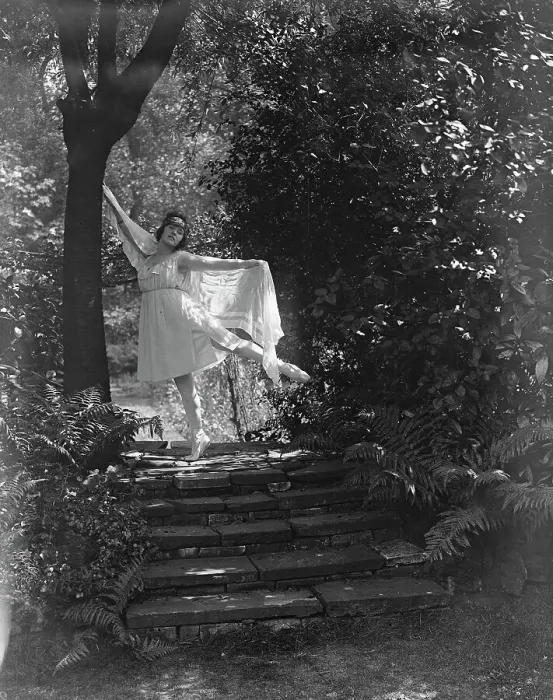Framed Print : Open air dancing by Miss Helen Mays pupils 7 June 1920 Framed Print : Open air dancing by Miss Helen Mays pupils 7 June 1920