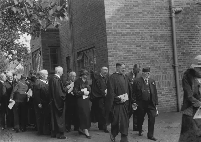 Framed Print : The opening of the Congregational Church in Eltham, Kent. 1938 Framed Print : The opening of the Congregational Church in Eltham, Kent. 1938