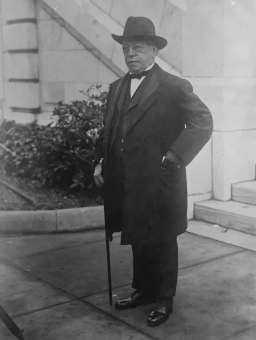 Framed Print : The Opening of the Great Disarmament Conferenc at Washington Mr Samuel Gompere arriving 22 Framed Print : The Opening of the Great Disarmament Conferenc at Washington Mr Samuel Gompere arriving 22