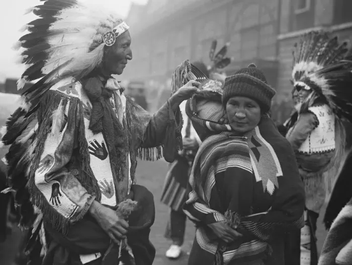 Framed Print : Original caption: Arrival of Red Indians in London. To appear at Olympia Circus