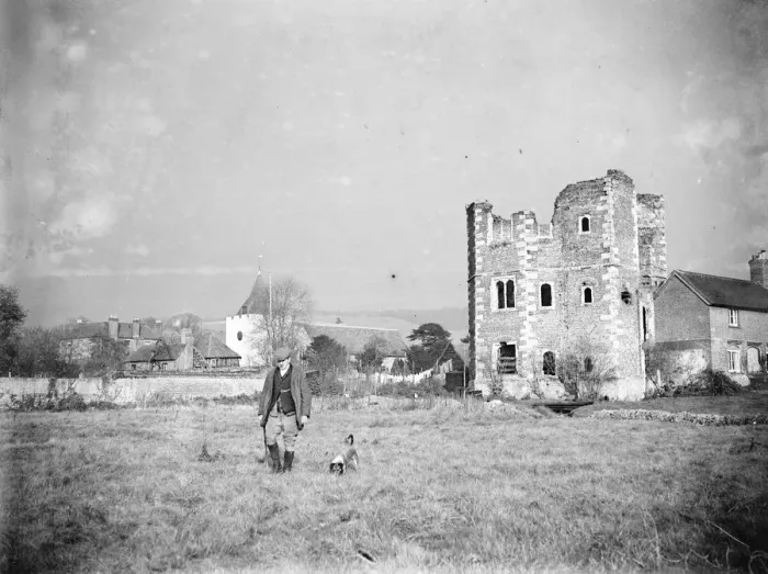 Framed Print : Otford Palace series. 1934