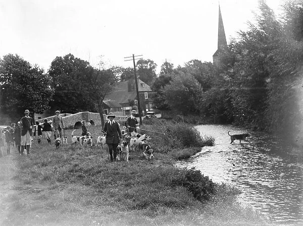 Otter hunting, Farningham, Kent. 1935